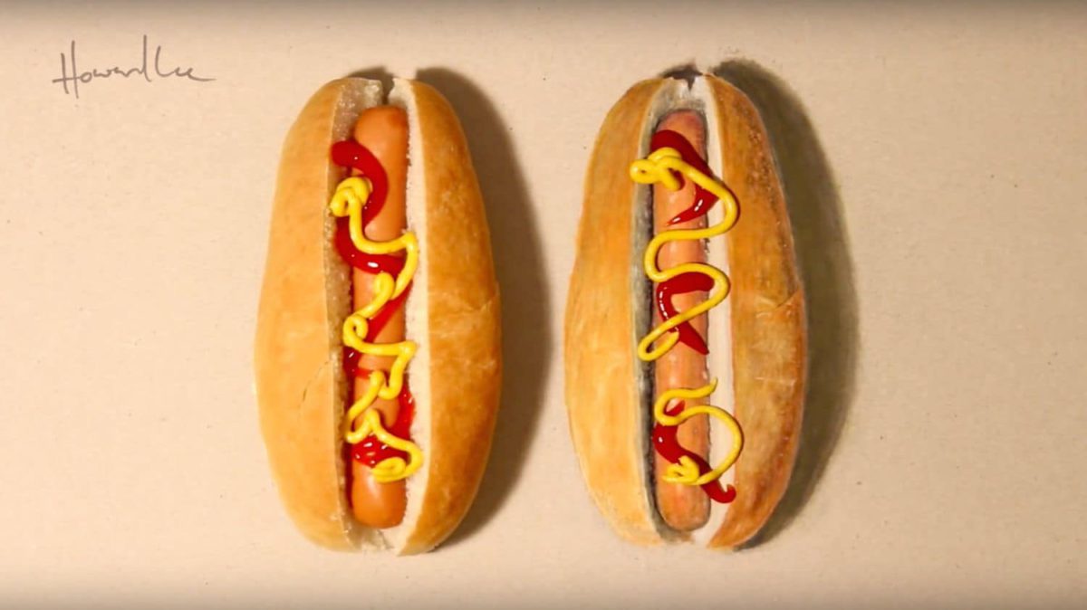 Uno de los dos hot dogs no es real, ¿sabes cuál?