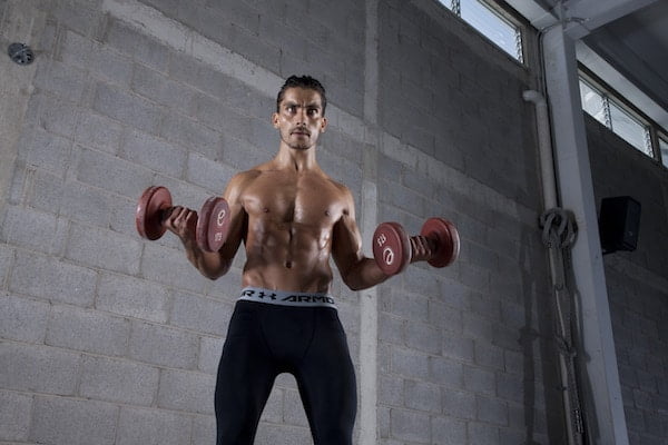 ejercicio-de-mancuernas