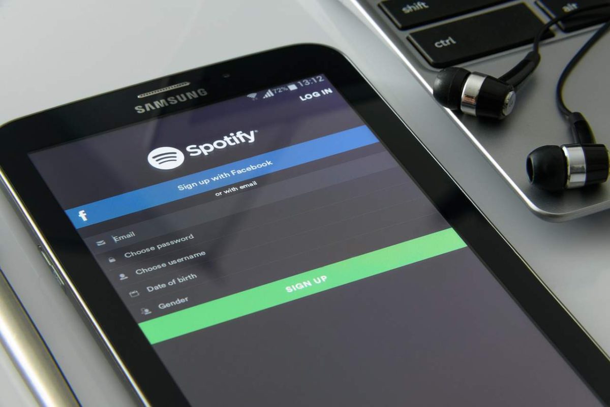 Conoce la primera canción en español que rompe récord en Spotify