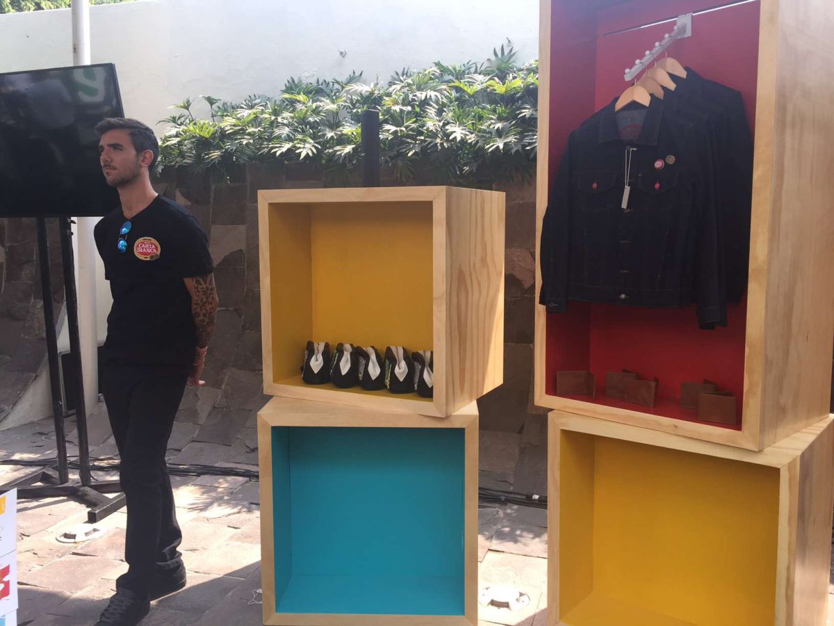 Cerveza Carta Blanca apuesta por el diseño mexicano y los bazares