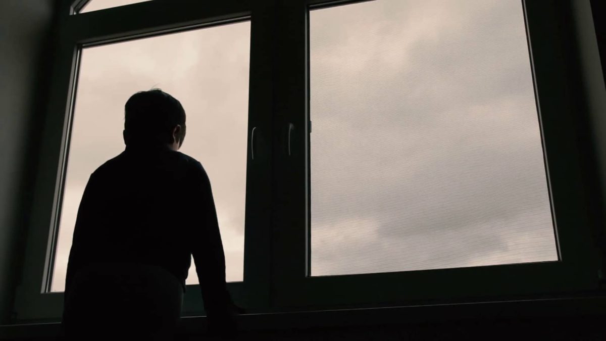 SÓLO UN ILUSO PUEDE DEDICAR SU JUVENTUD A LA LOCURA Y LAS LETRAS, poema de Aleqs Garrigóz