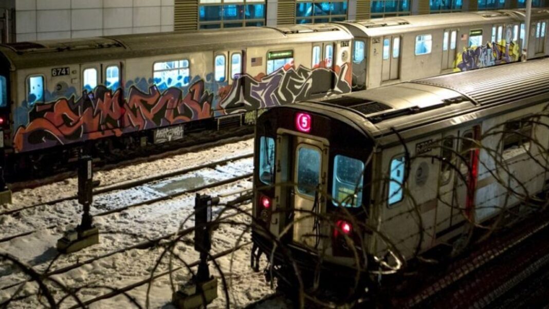 graffiti-train-h-1280x720